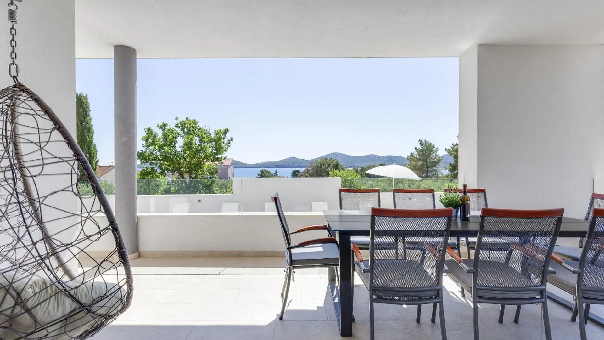 Holiday Home Luxury Sea View By Interhome بيوغْغاد نا موغو 0*,  كرواتيا